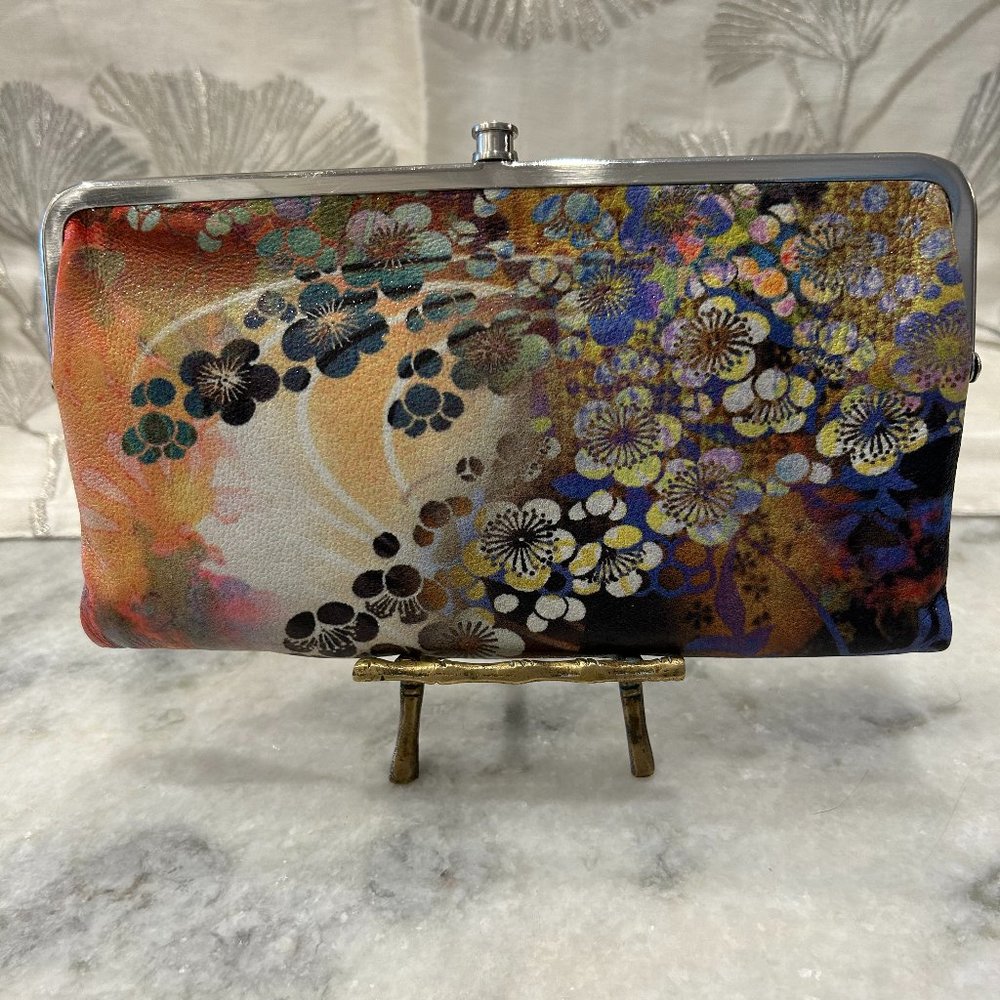 Beautiful Leather HOBO Designed Wallet